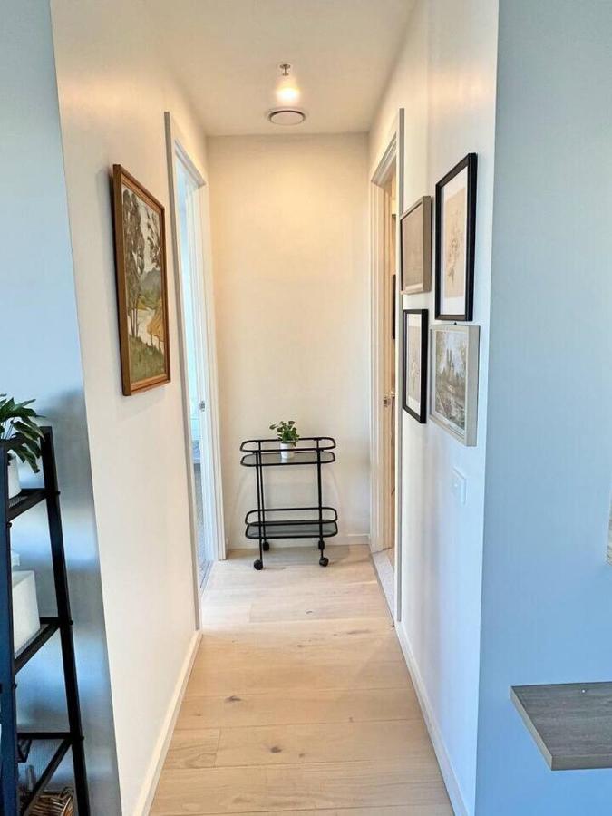 Industrial Yet Modern, 1Bd 1Bth Apt - Woden Phillip Ngoại thất bức ảnh
